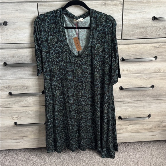 Natural Life NWT V neck dress medium - Picture 3 of 4
